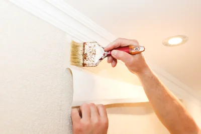 Pose de papier peint à Fontainebrux — revêtements muraux et toiles de verre